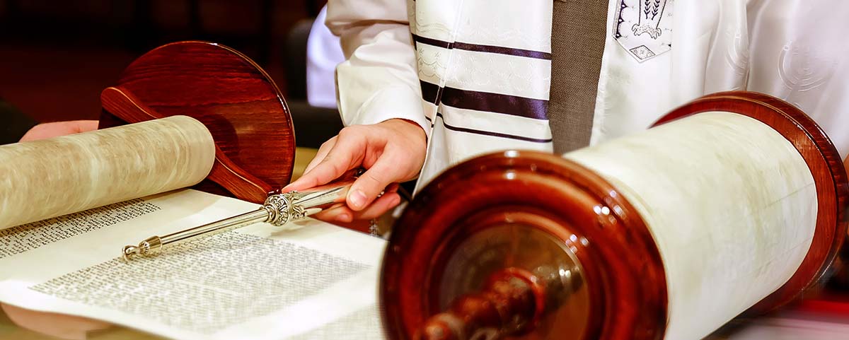 Traditional jewish rites