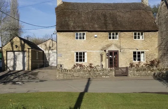 Front of Crowsons Funeral Directors
