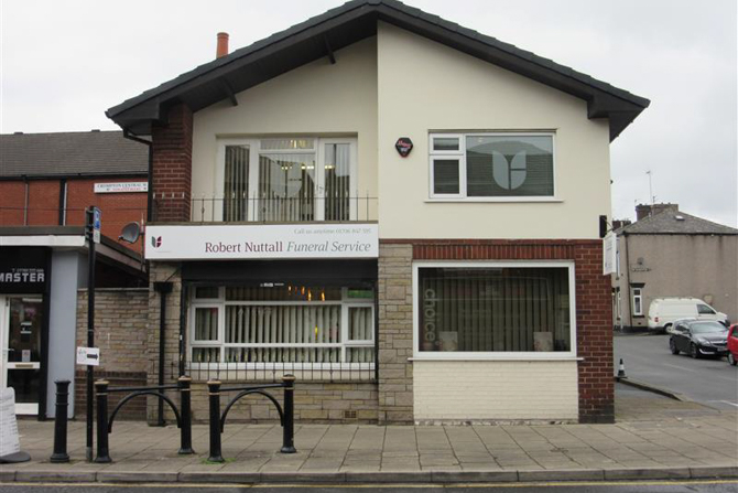 Front of Robert Nuttall Funeral Service in Oldham