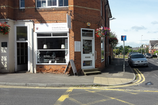 Front of S Smith & Sons Funeral Directors