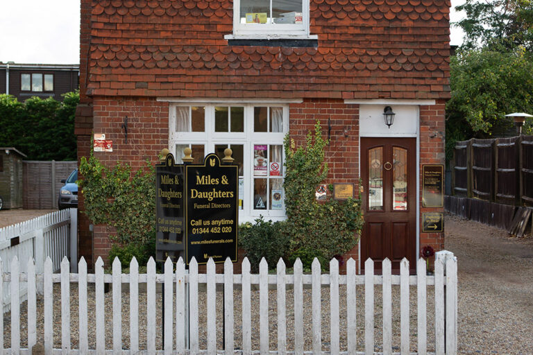 Front of Miles & Daughters Funeral Directors in Bracknell
